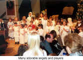 Many adorable angels and players (Danube Swabian Club)