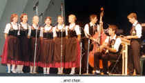 ...and choir...  (German Canadian Showcase 2001)