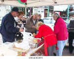 Line-up at Lein's  (Lein's Christkindl Market)