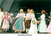 One great fashion show  (German Showcase 2001)