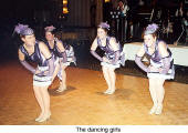 The dancing girls - Narragonia Brantford  (Blau-Gold, Treue Husaren Toronto)