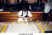 A symphony in bells  (Hansa Club)