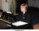 Linda Marcinkus  (Male Choir Harfentne)