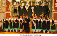 The Danube Swabian Youth Group  [photo: Szauter family]