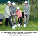 f.l.t.r.: Walt Lastuka, Liberal MP; Leo Duess, Club Heidelberg President; Sue Erskin, Rep. for the City of St. Catharines; Martin Wittman, Project Co-ordinator