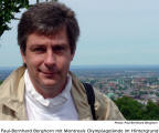 Paul-Bernhard Berghorn mit Montreals Olympiagelnde im Hintergrund  [photo: Paul-Bernhard Berghorn]