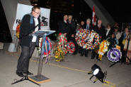 Placing of the wreaths