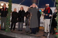 The ceremony with dignitaries Mayor Carl Zehr, Sabine Sparwasser, German Consul General, and of course Knecht Ruprecht