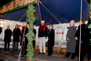 The ceremony with dignitaries Mayor Carl Zehr, Sabine Sparwasser, German Consul General, and of course Knecht Ruprecht