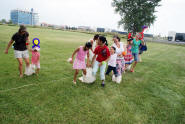 Sack race with partner