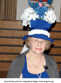 Karin Schulz, prize for "eleganteste" Kappe (most elegant cap)