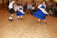 Performances by the Weiss-Blau Bayern Juniors