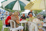 Lots of guests in a splendid setting